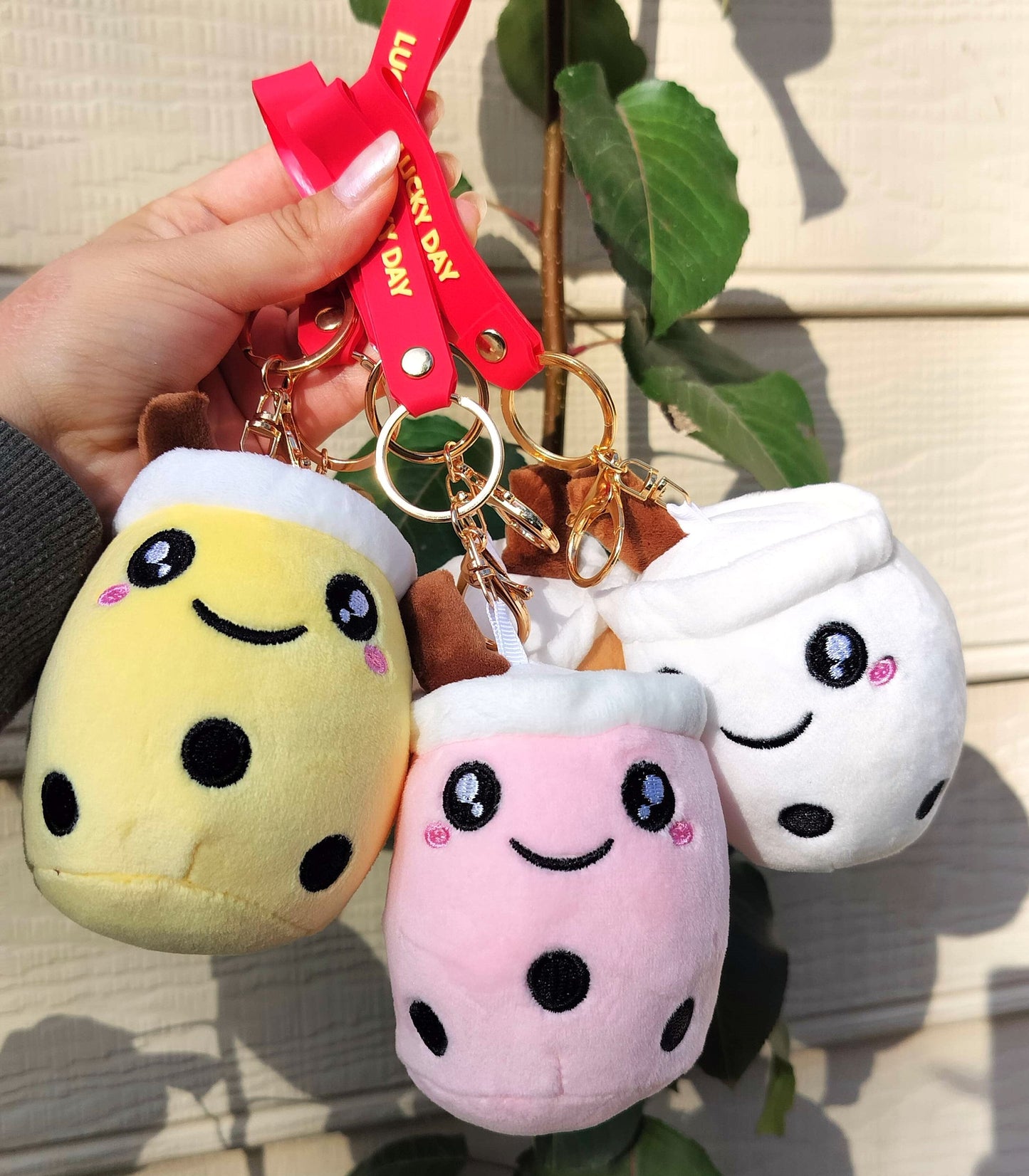 Boba & Bubble Tea Keychains Vibrant Milk Tea Designs 5 Colors Pearl Tea Gift Stylish Keyring
